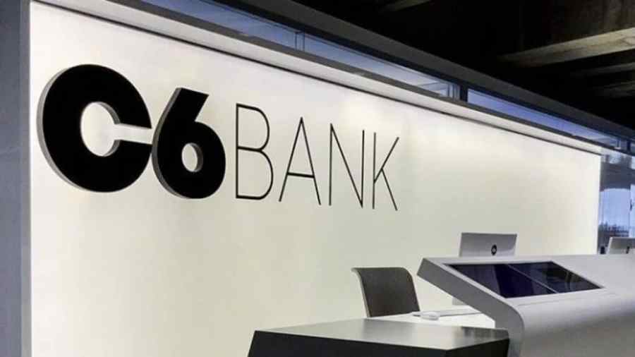 foto da entrada do escritório do c6 bank